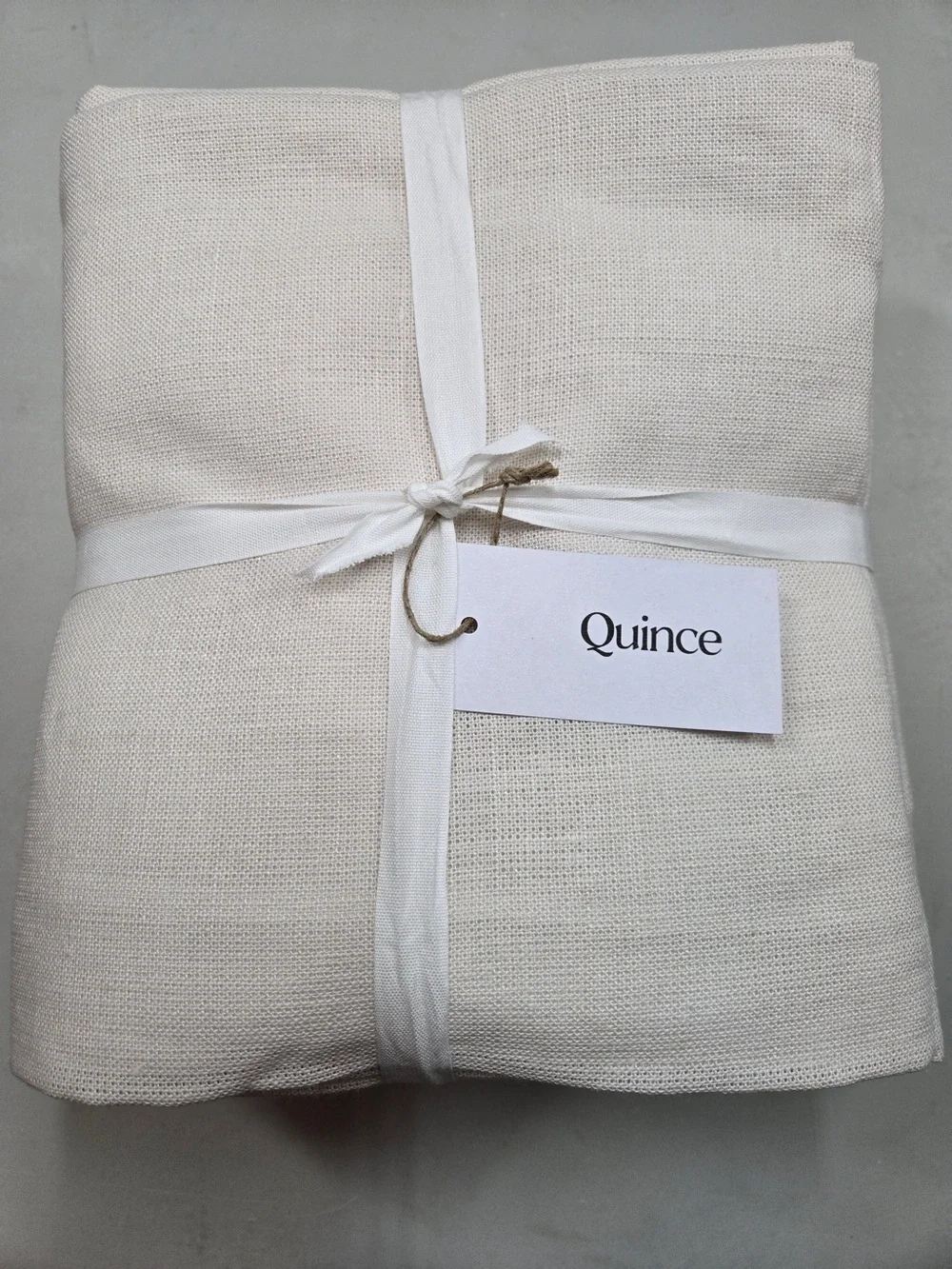 Quince panels curtain